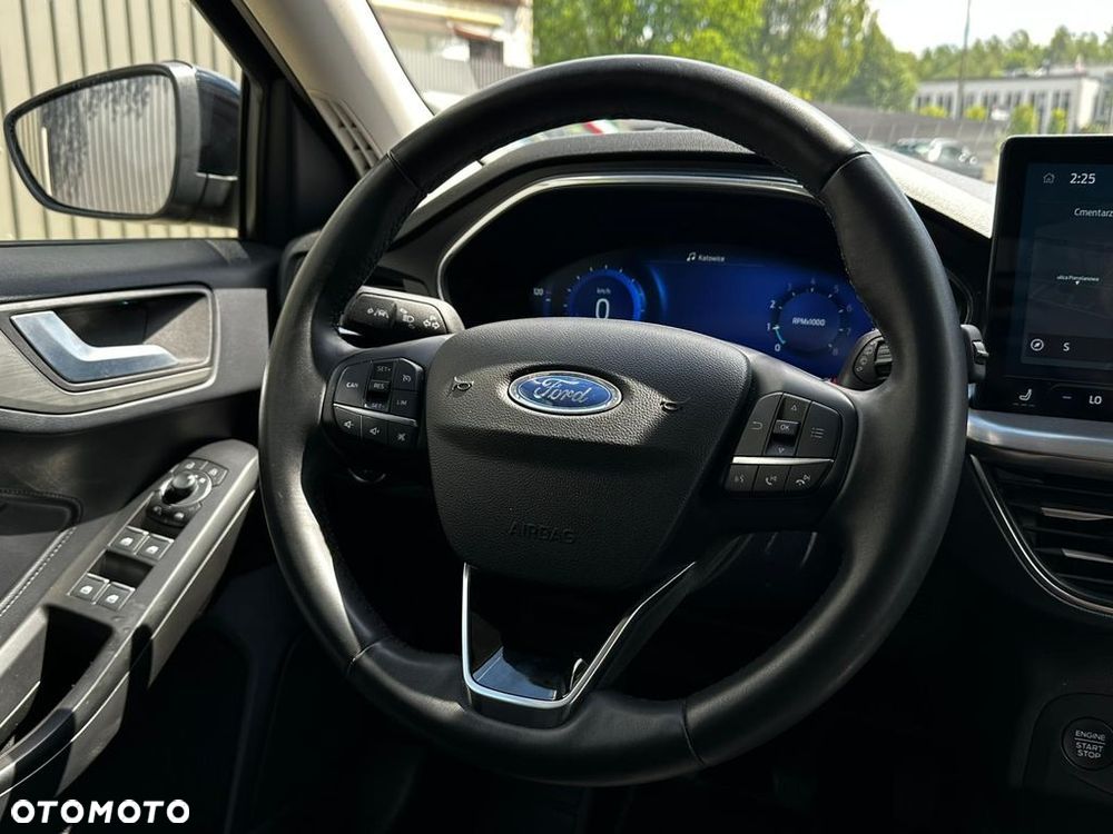Ford Focus 1.0 EcoBoost Titanium X - 12