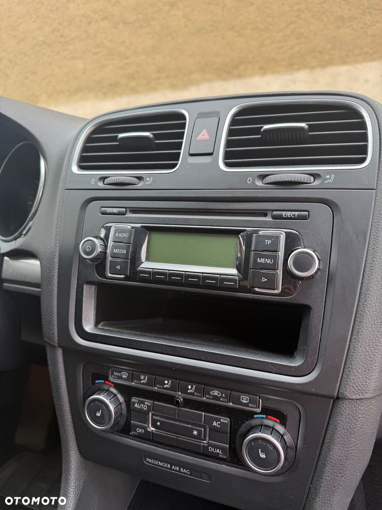 Volkswagen Golf - 9