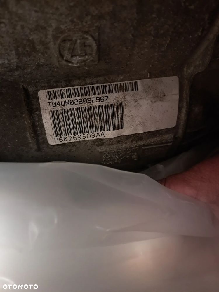 Skrzynie skrzynia biegów Automat Dodge Ram V 1500 5.7 68269509AA Durango Jeep Grand Cherokee WK2 6.2 68305283AC Jeep Compass II Jeep Renegade 68311994BA Do regeneracji na części - 4