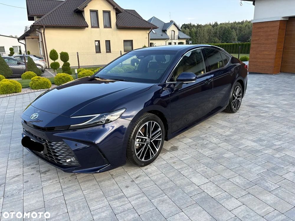 Toyota Camry 2.5 Hybrid Executive CVT - 1