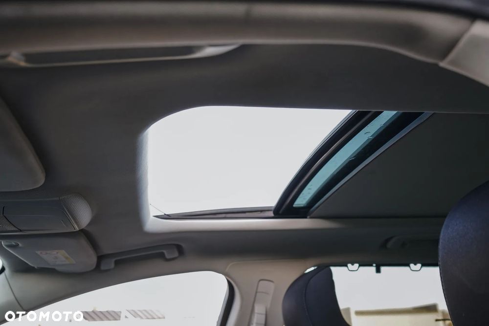 Ford Mondeo 2.0 EcoBlue Titanium - 16