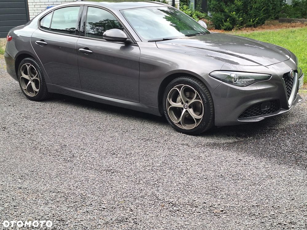 Alfa Romeo Giulia 2.0 Turbo Business - 5