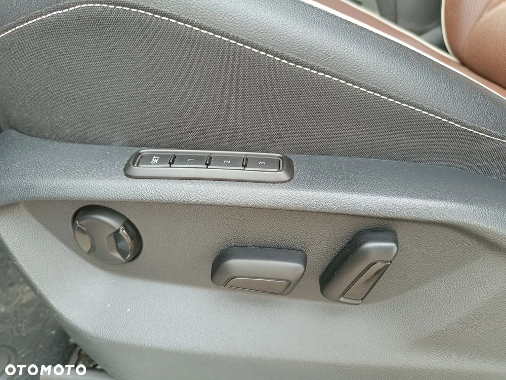 Volkswagen Tiguan 2.0 TSI 4Mot Highline DSG - 19