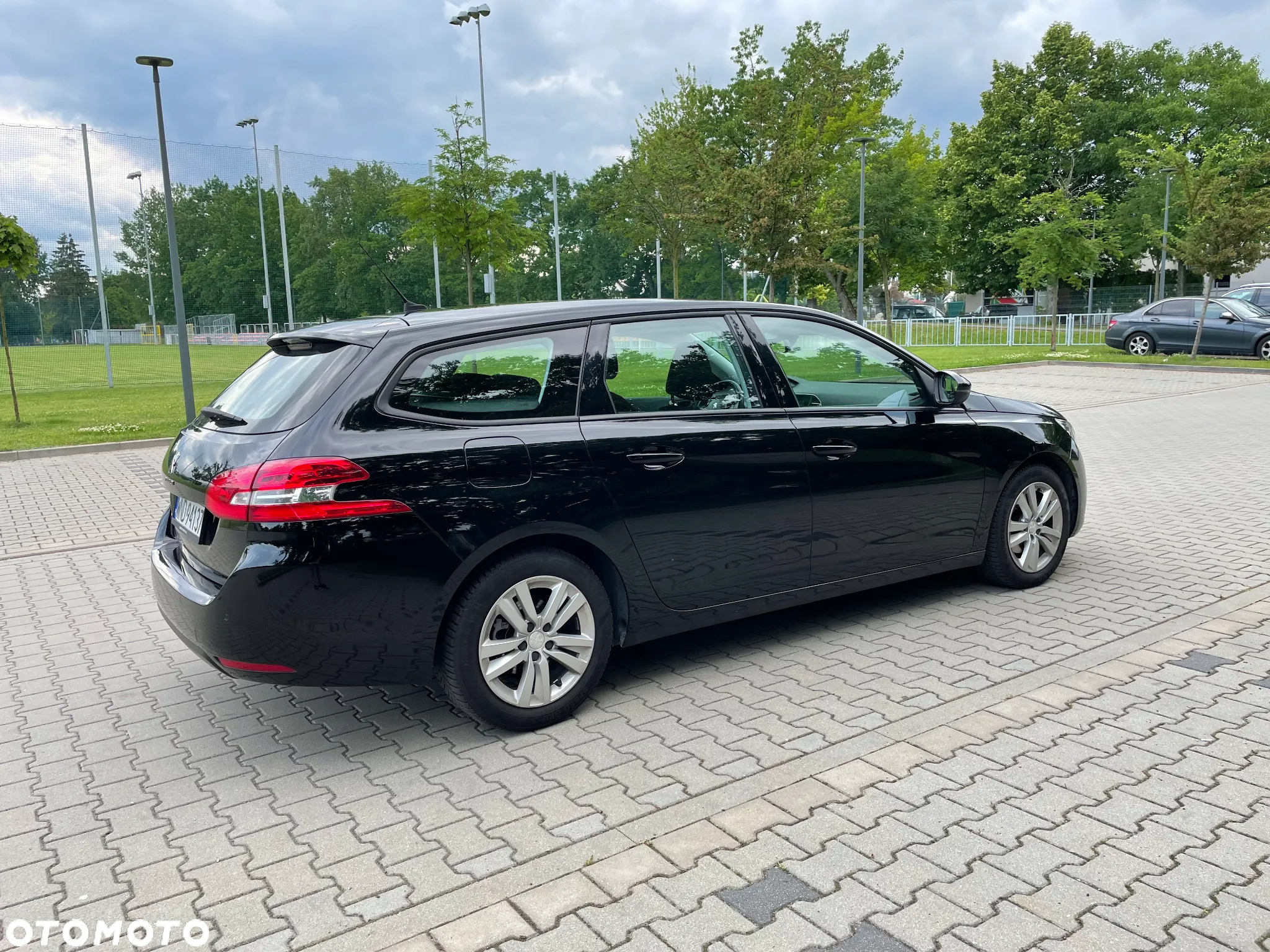 Peugeot 308 SW 1.5 BlueHDi Business Line S&S - 2