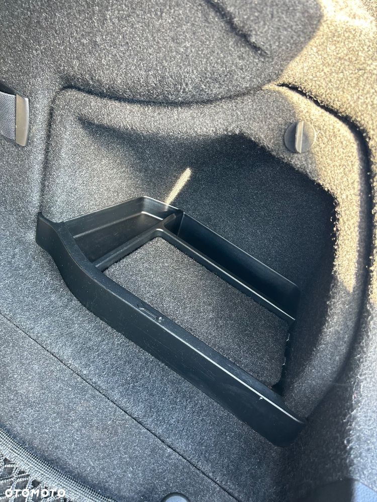 BMW Seria 3 - 28