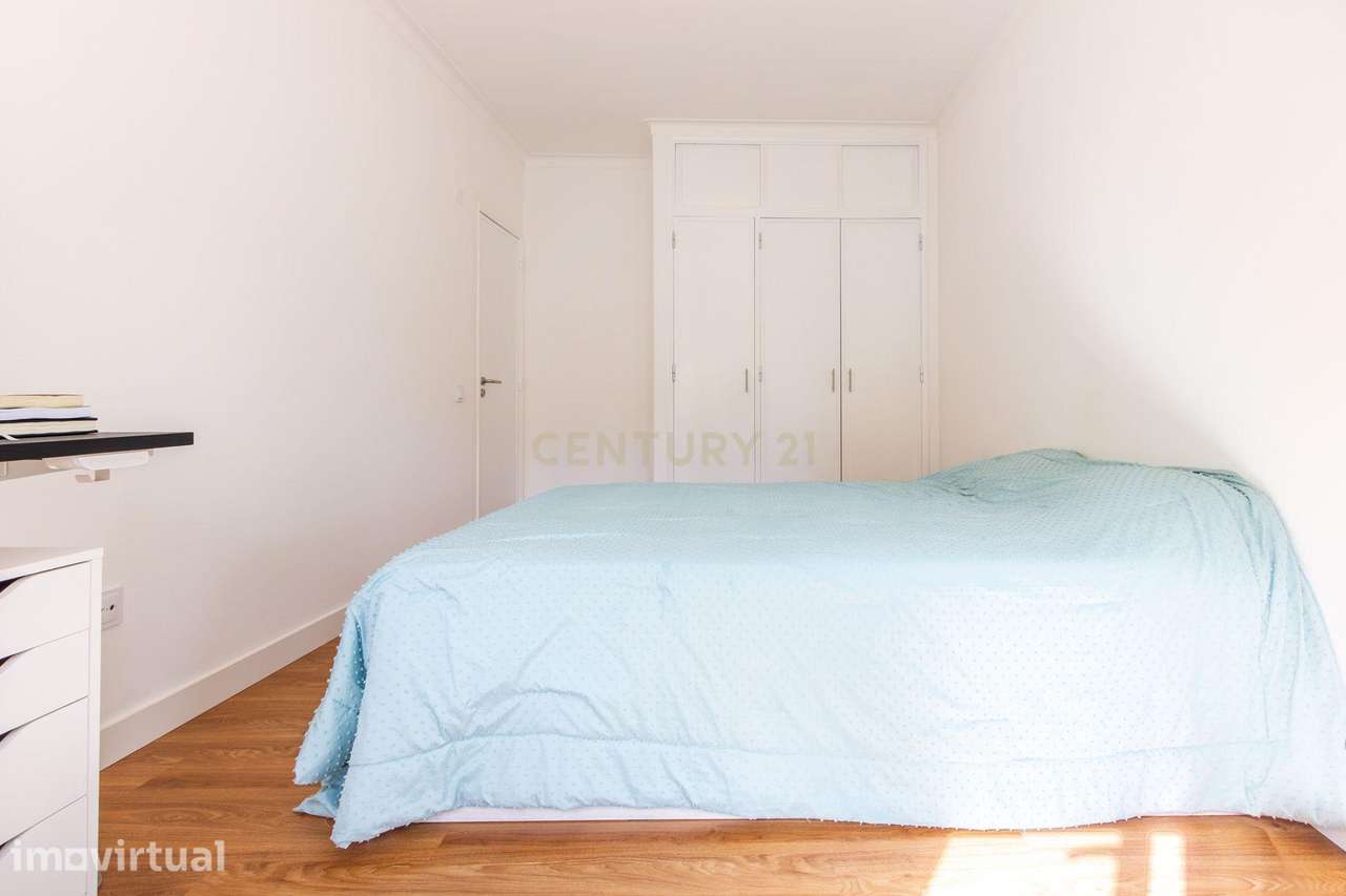 Apartamento T2 com potencial para T3, Corroios, Seixal. Oportunidade Ú - Grande imagem: 3/24