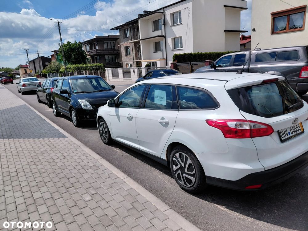 Ford Focus - 4