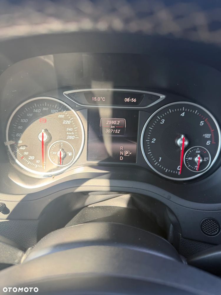 Mercedes-Benz Klasa B 180 d 7G-DCT Peak Edition - 8
