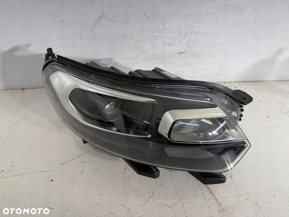 lampa prawy przód prawa przednia citroen jumpy iii eu - 3