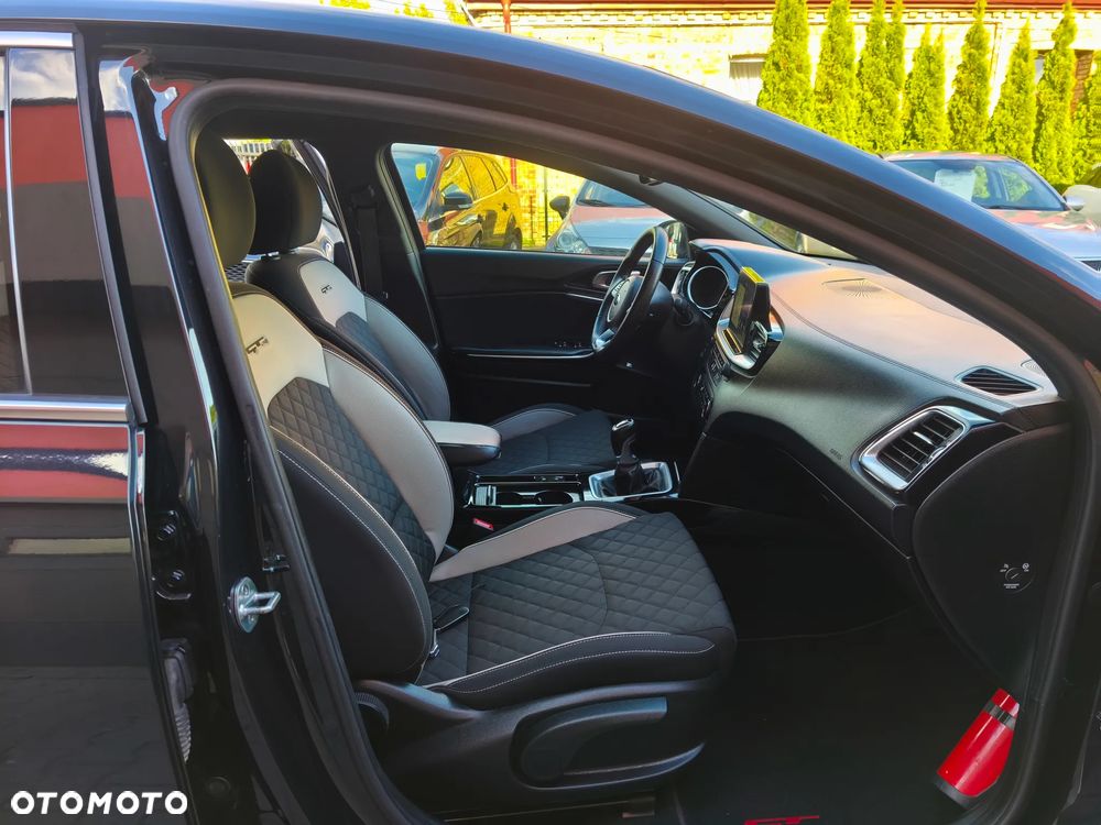 Kia ProCeed 1.0 T-GDI GT Line - 7