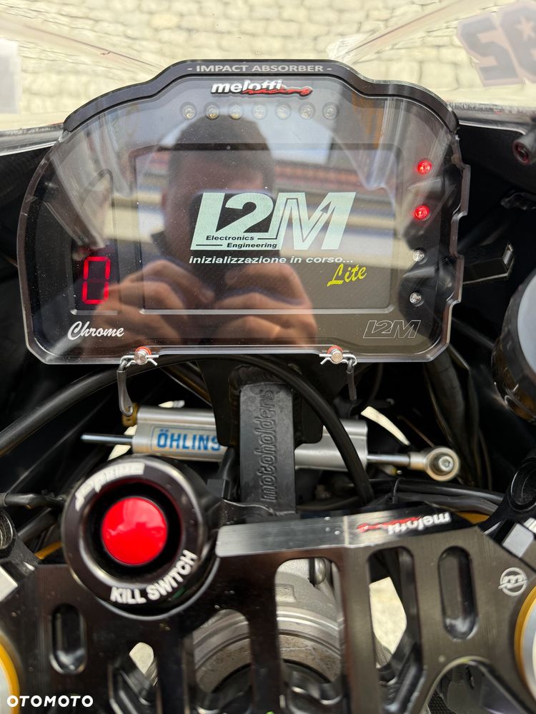 Aprilia RSV - 17
