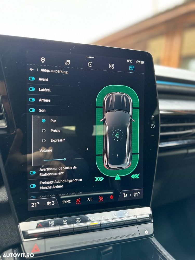 Renault Austral E-Tech Full Hybrid 200 Iconic - 25