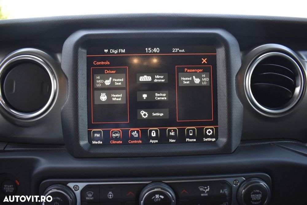 Jeep Wrangler - 16