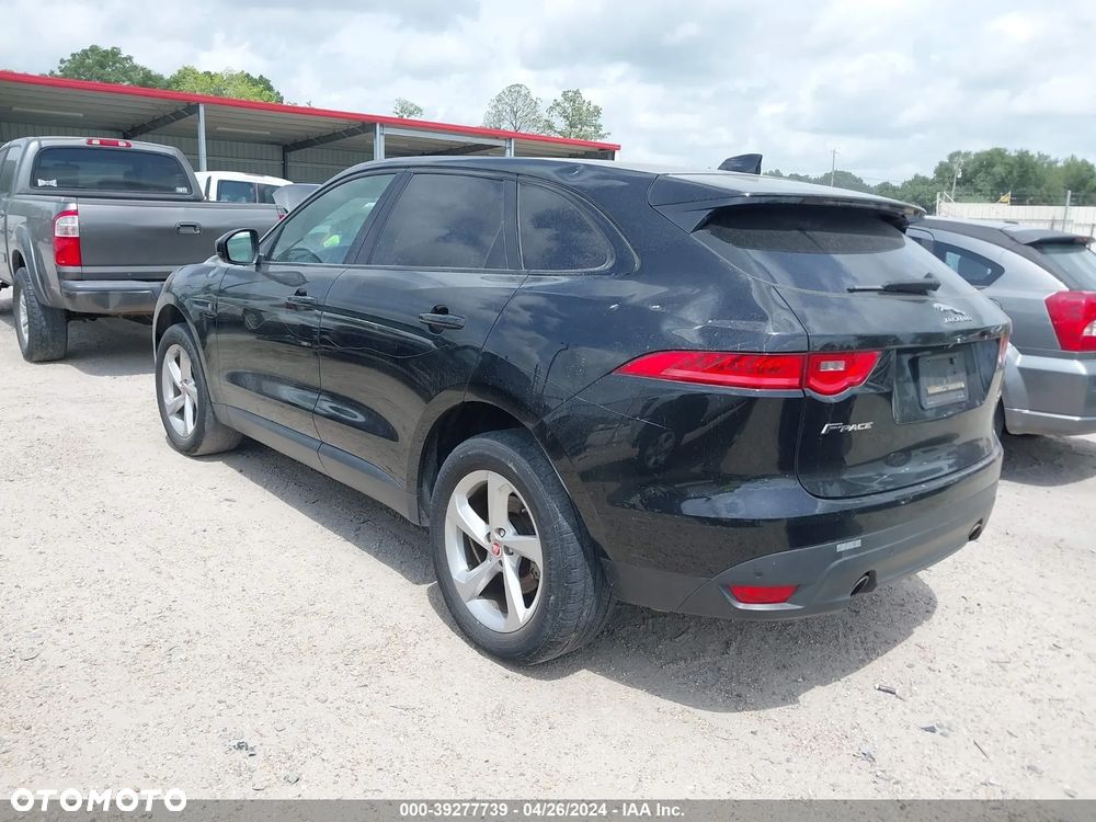 Jaguar F-Pace 25t AWD Prestige - 5