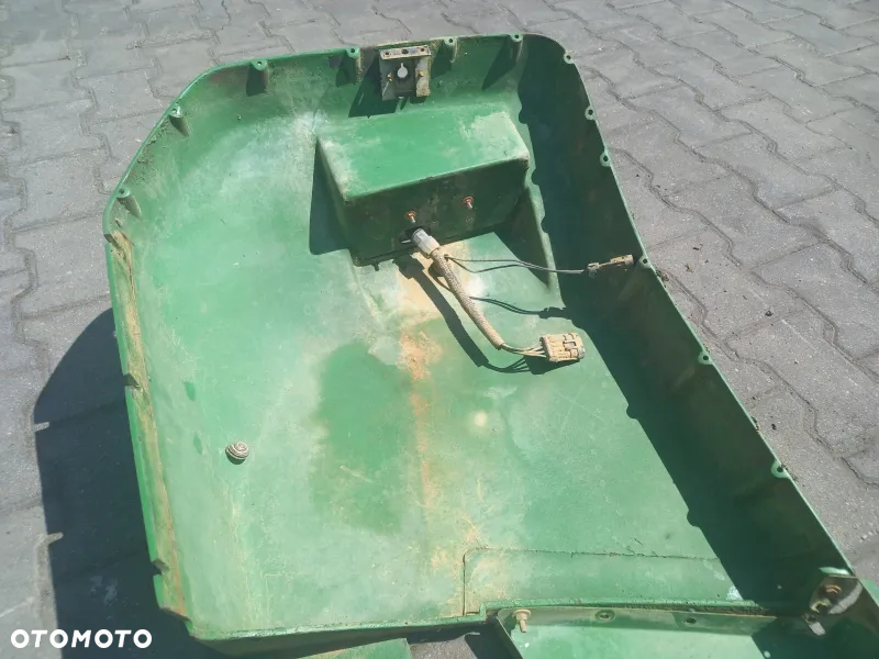 Błotnik tylny błotniki tylne John Deere 7600 7700 7800 - 3