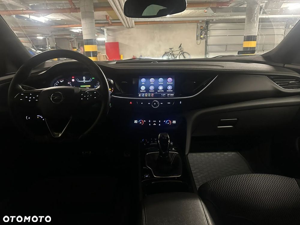 Opel Insignia 1.6 T Elite S&S - 10