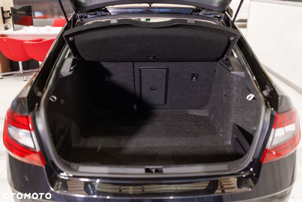 Skoda Octavia 1.4 TSI Style DSG - 23