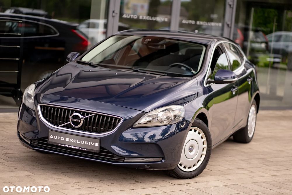 Volvo V40 D2 - 9
