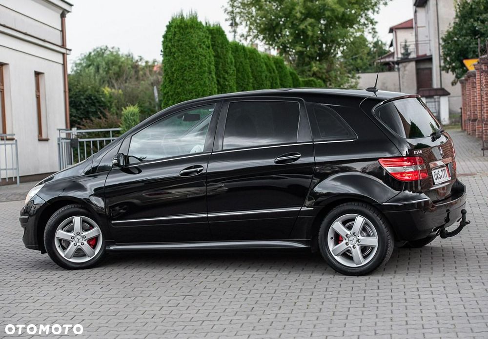 Mercedes-Benz Klasa B 150 Special Edition - 14