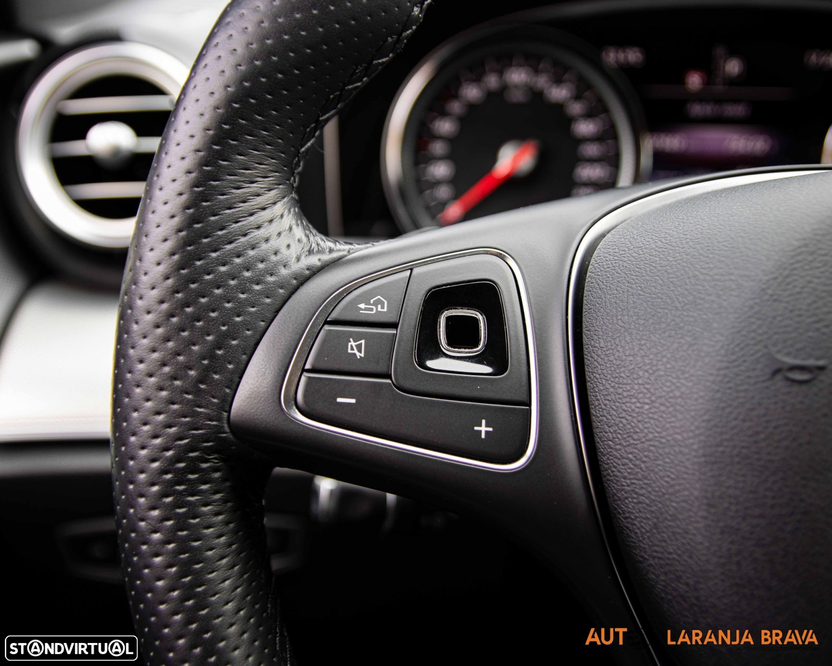 Mercedes-Benz E 220 d Avantgarde - 28