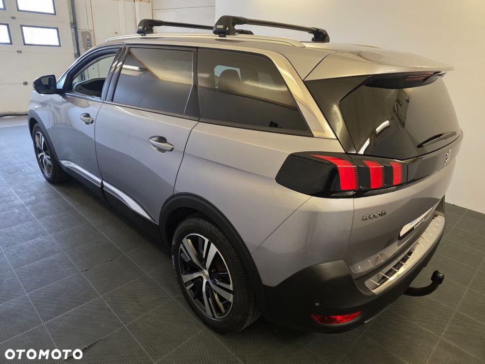Peugeot 5008 PureTech 130 EAT8 Stop & Start Allure - 4