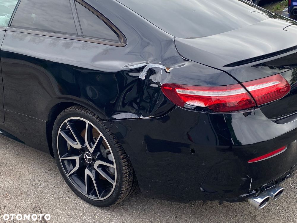 Mercedes-Benz Klasa E - 3