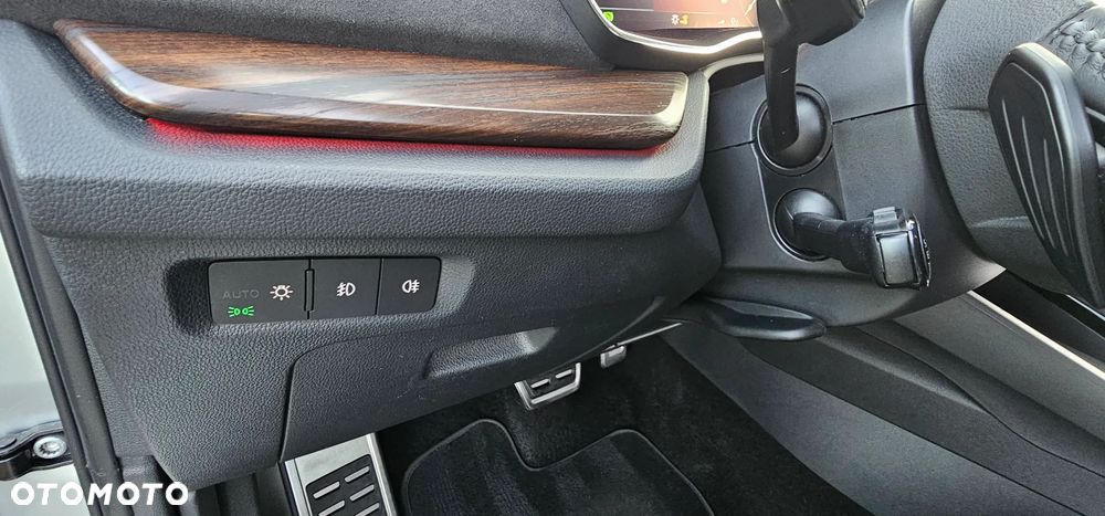 Skoda Octavia 2.0 TDI 4x4 Scout DSG - 12