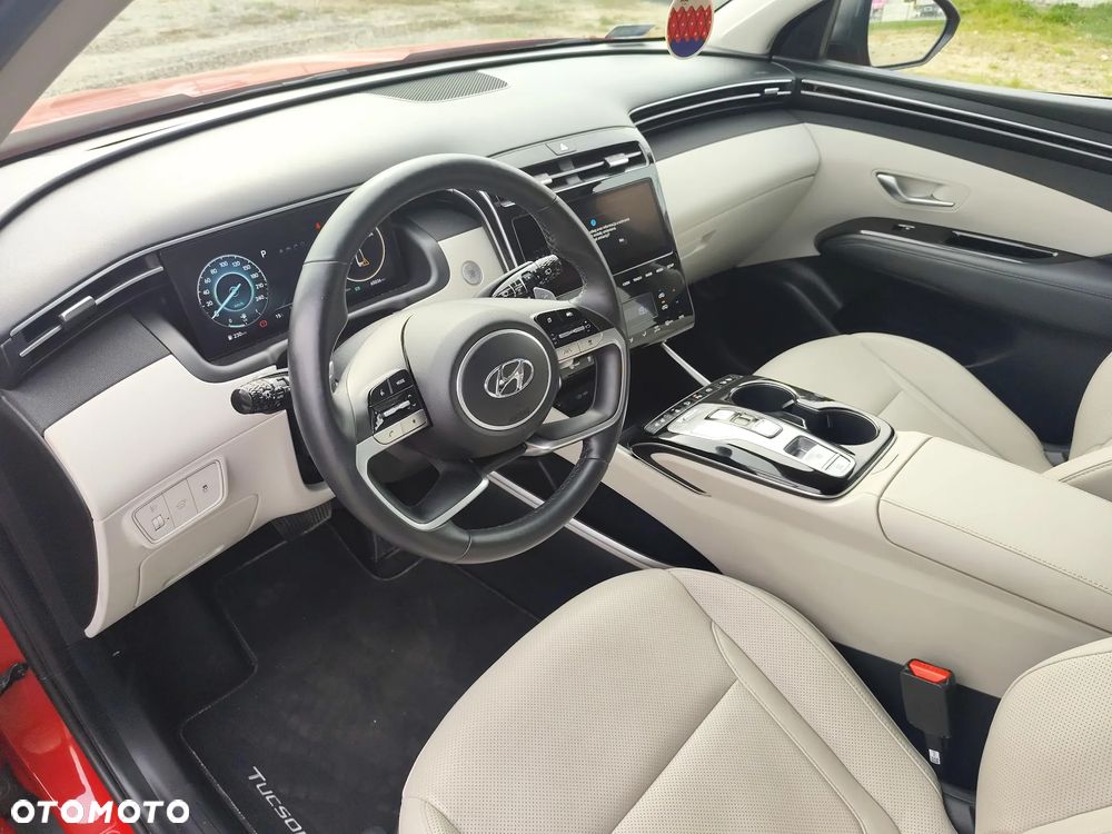 Hyundai Tucson 1.6 T-GDi 48V Platinum 4WD DCT - 9