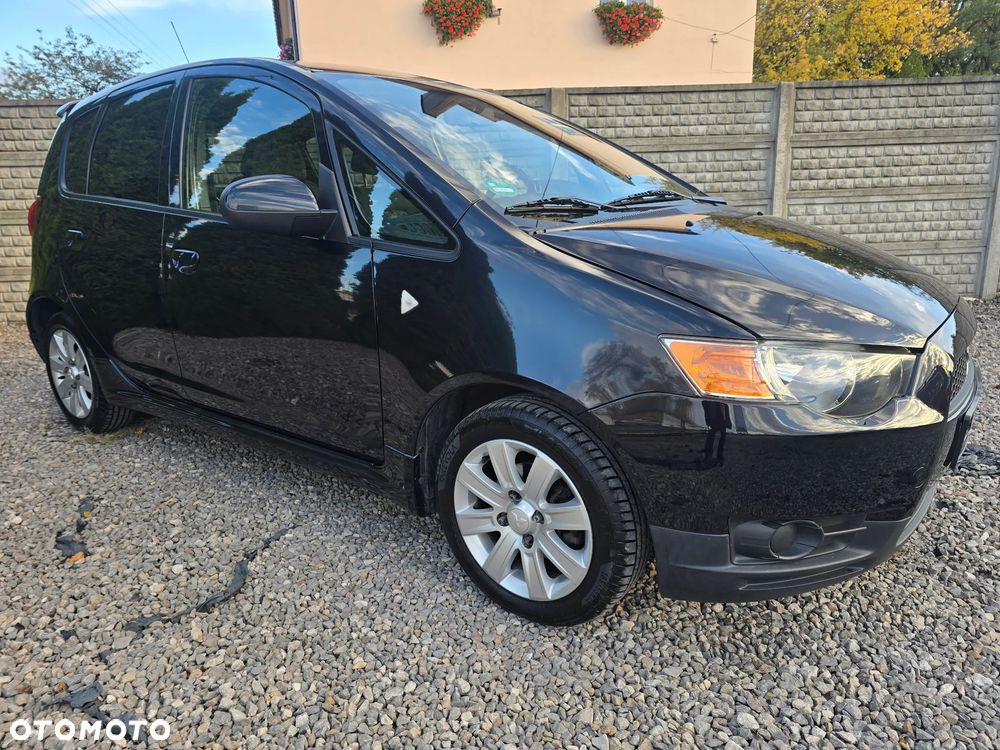 Mitsubishi Colt 2011 photo 4