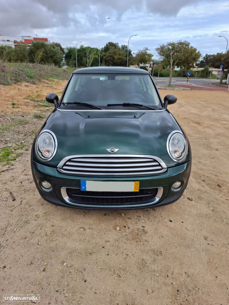 MINI 3 Portas One D - 8