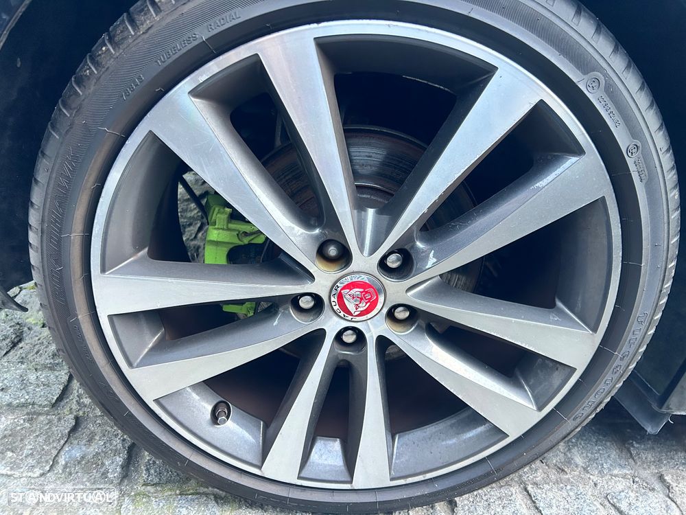 Jaguar XE 20d AWD Aut. R-Sport - 15