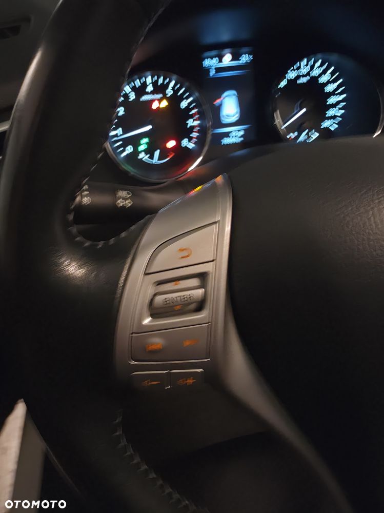 Nissan Qashqai 1.6 DIG-T N-Connecta - 20