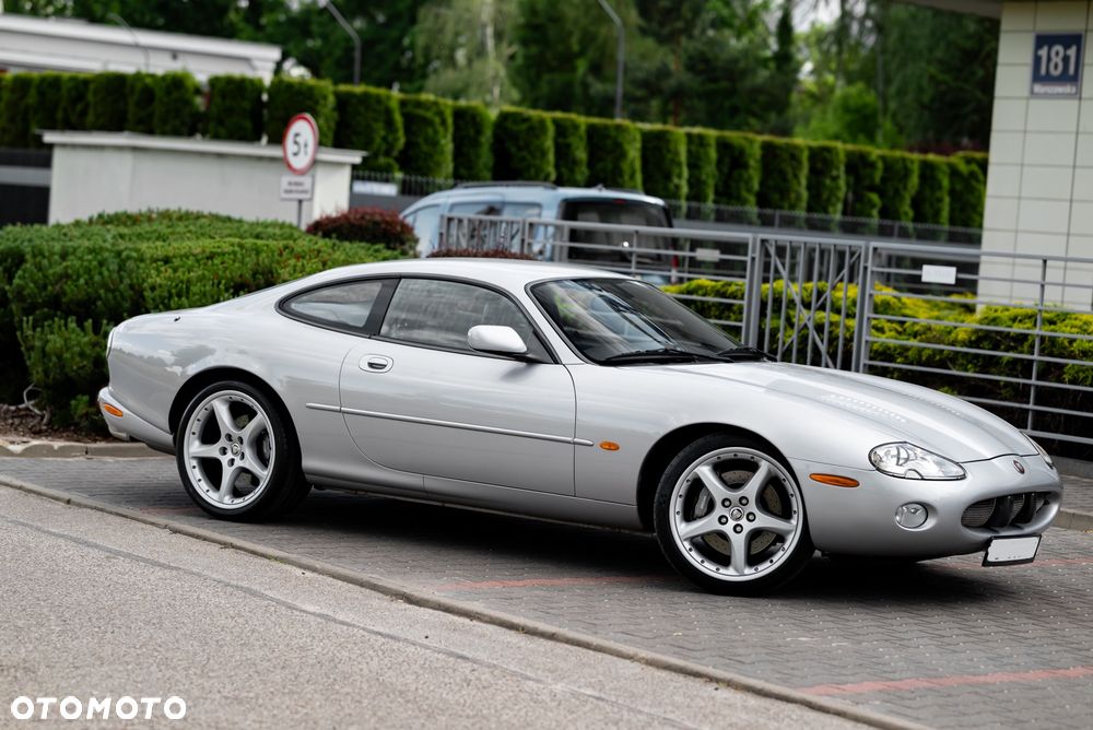 Jaguar XK8 - 4