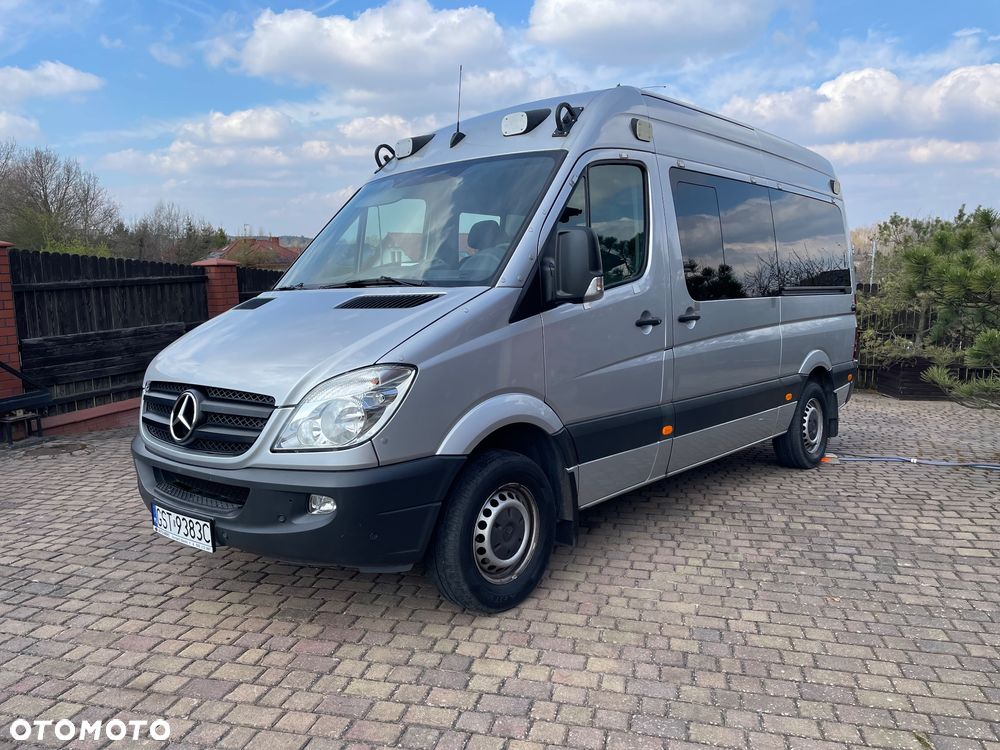 Mercedes-Benz Sprinter - 1