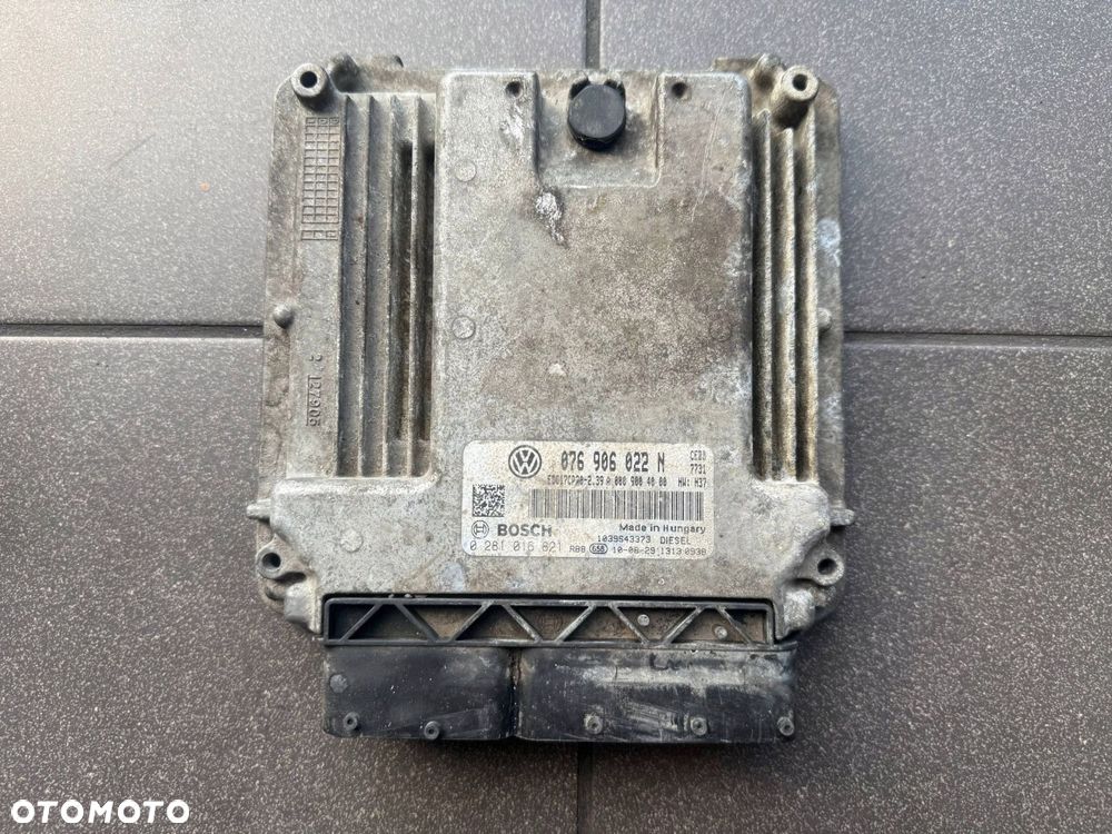 STEROWNIK SILNIKA ECU VW CRAFTER 2.5 TDI 076906022N 0281016821 - 1