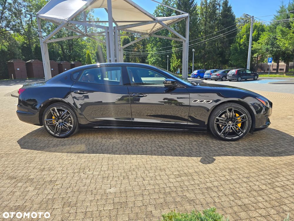 Maserati Quattroporte Modena - 10