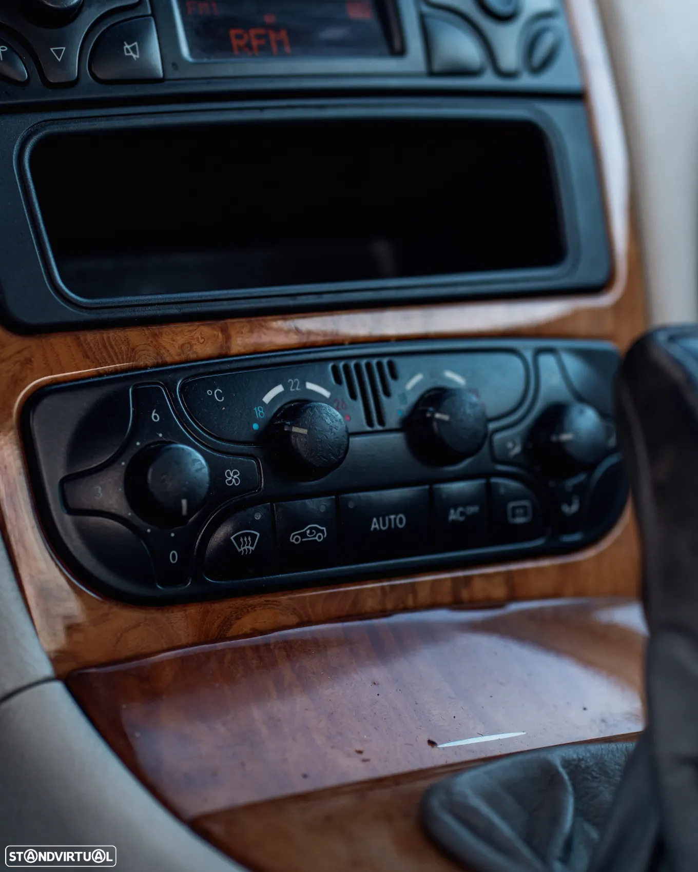 Mercedes-Benz CLK 200 Elegance - 19
