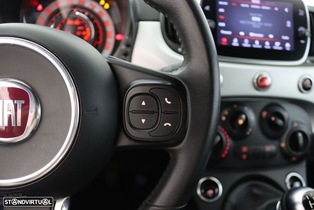 Fiat 500C 1.0 Hybrid Connect - 12