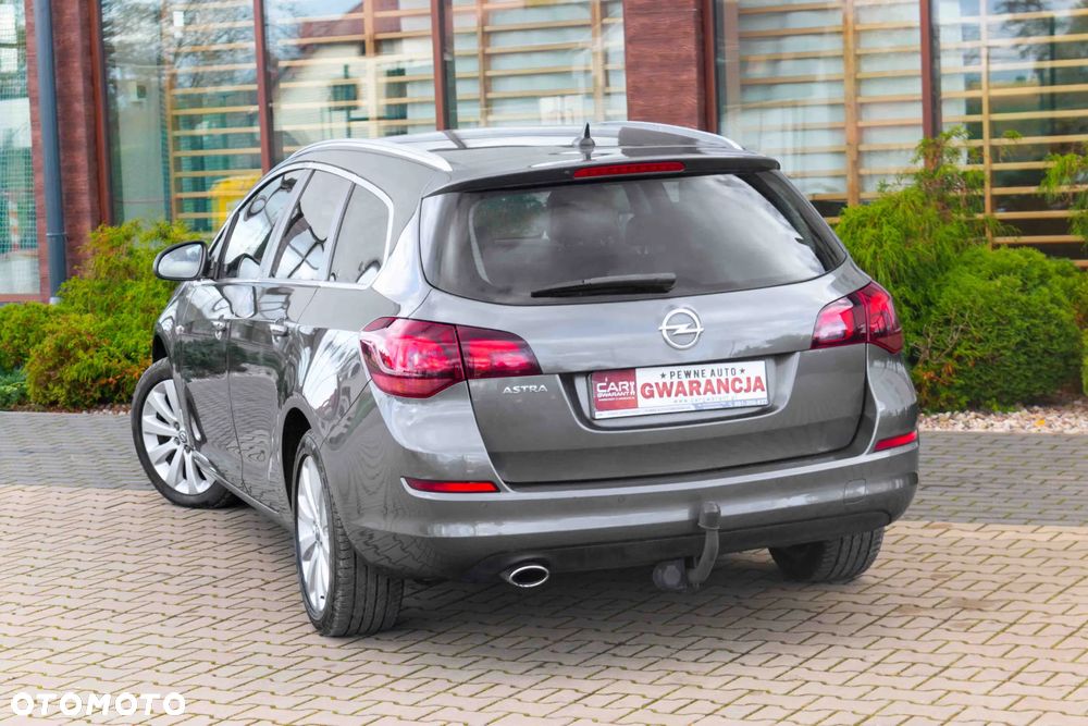 Opel Astra IV 1.4 T Cosmo S&S EU6 - 10