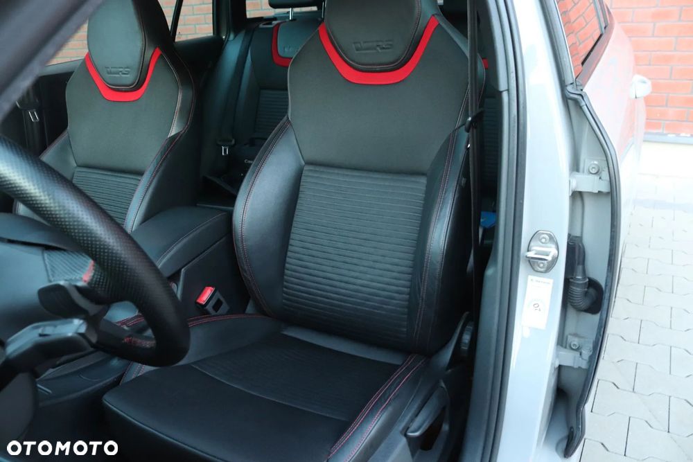 Skoda Octavia 2.0 TDI RS Challenge DSG - 20