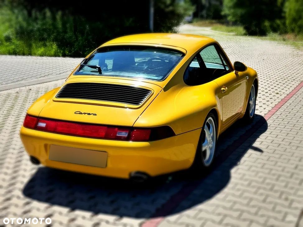 Porsche 911 Carrera - 13