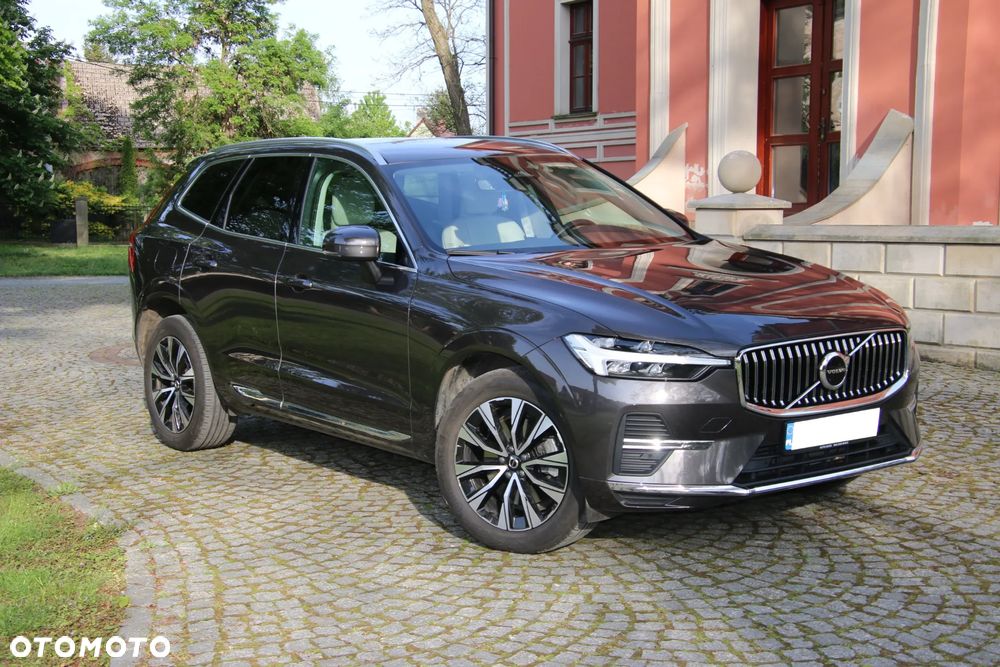 Volvo XC 60 B4 D Plus Bright - 10