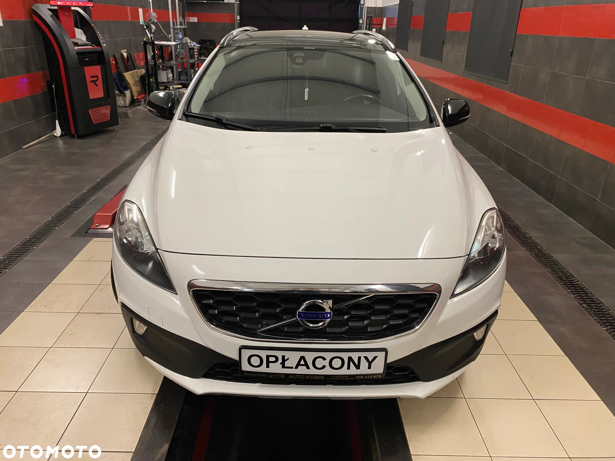 Volvo V40 Cross Country D2 Summum - 3