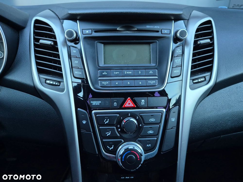 Hyundai i30 1.4 Premium - 15