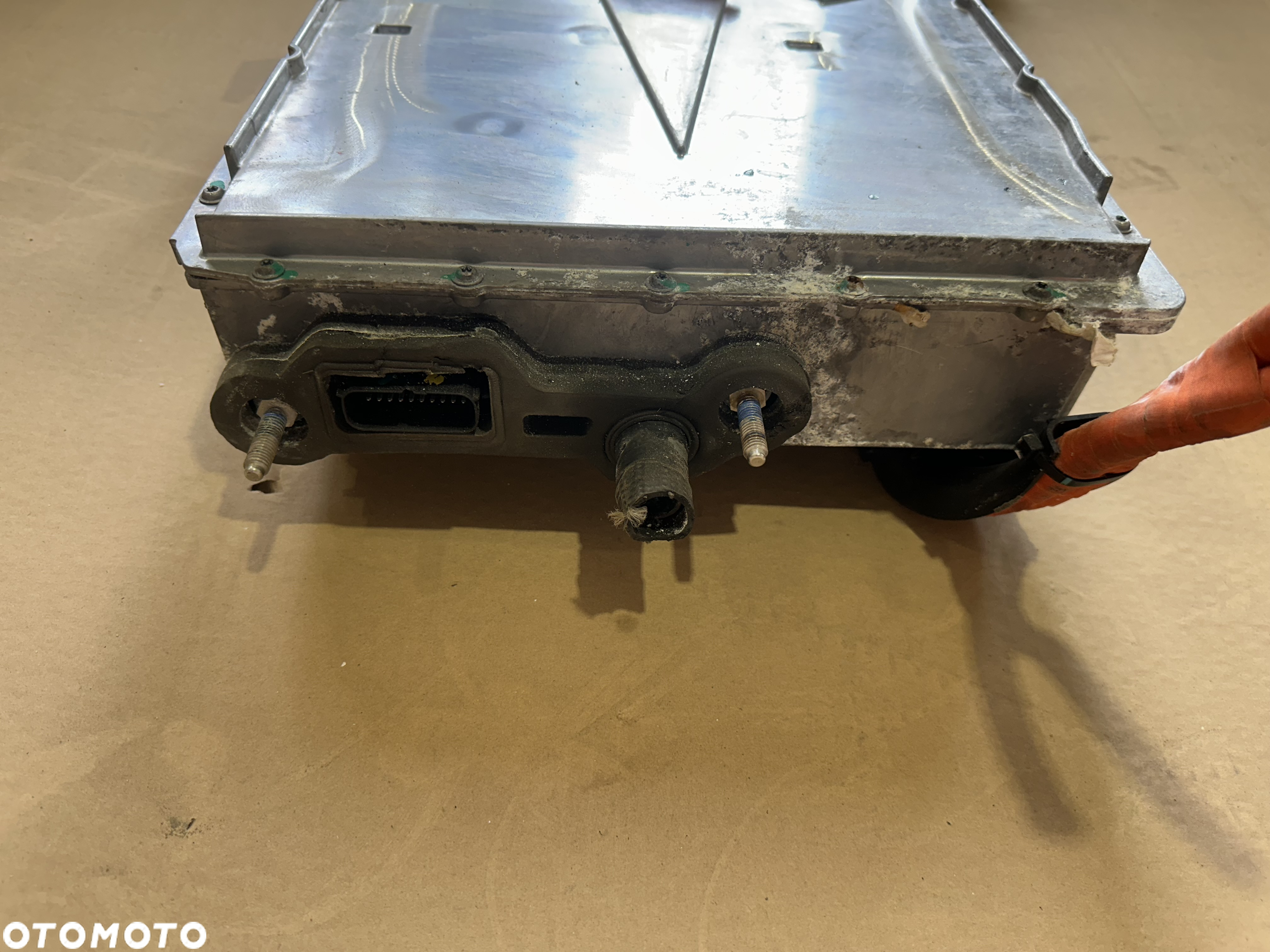 PRZETWORNICA INVERTER TESLA X 1055139-01-B. - 2