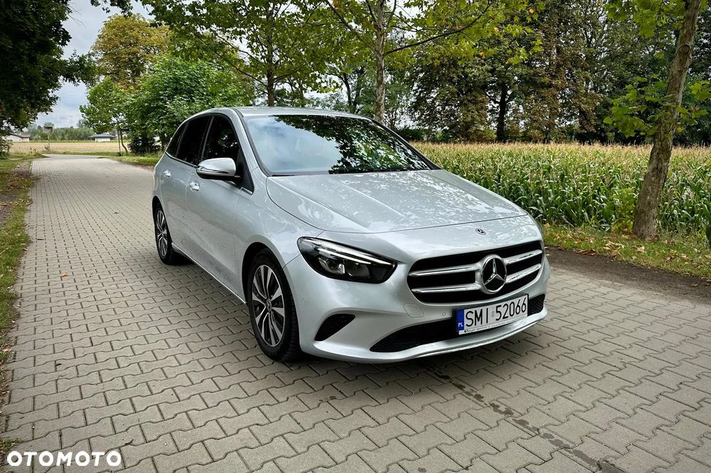 Mercedes-Benz Klasa B 180 d 8G-DCT Entry - 3