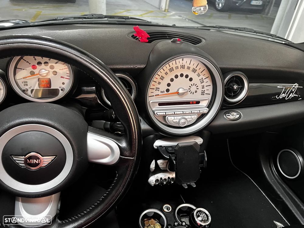 MINI Cabrio Cooper - 5