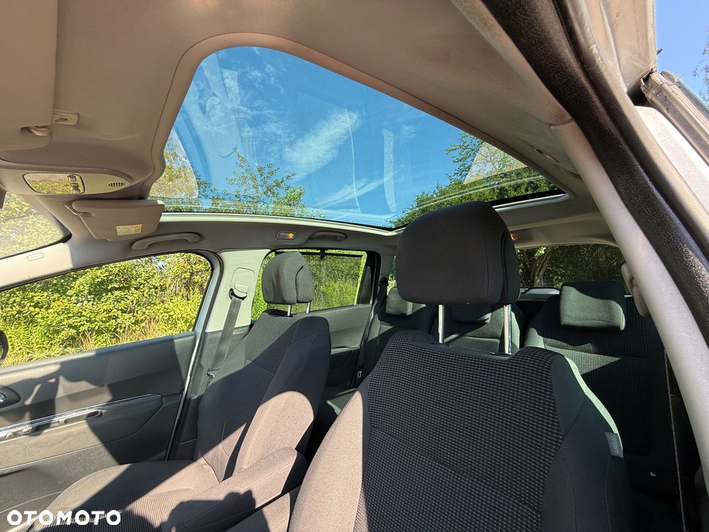 Peugeot 5008 2.0 HDi Allure 7os - 11