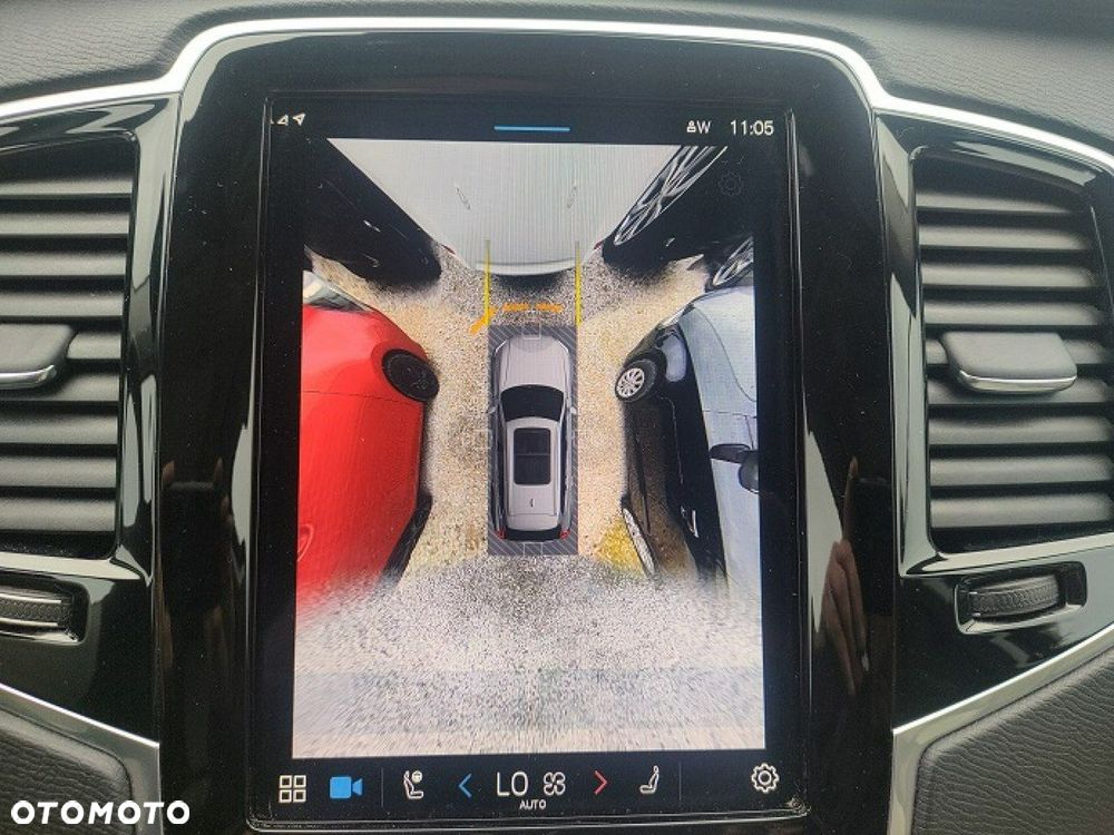 Volvo XC 90 - 38