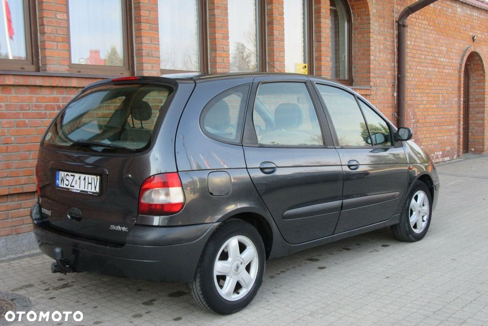 Renault Scenic Megane 1.9 dT RT - 2